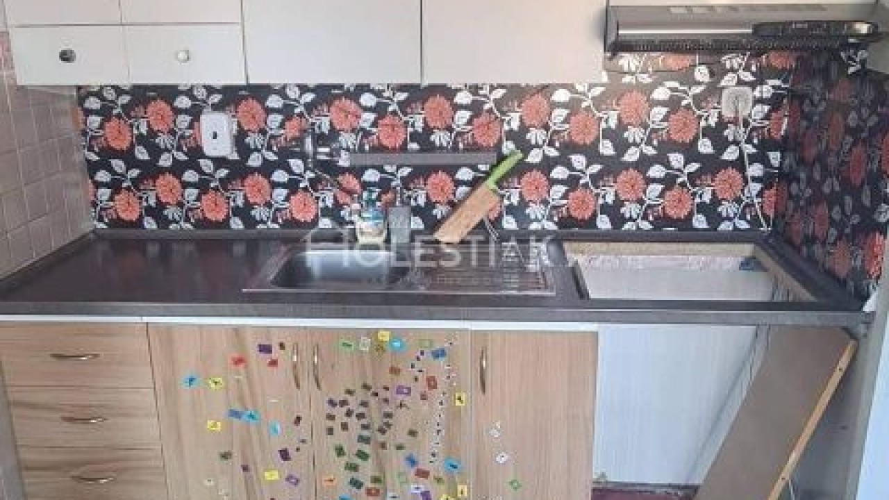 PREDAJ 1+1kk byt na Žarci