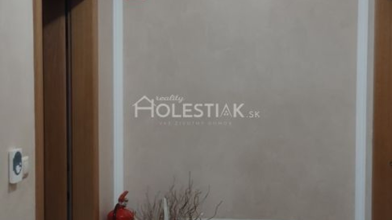 Dám do prenájmu luxusný, veľký mezonetový byt v centre mesta Čadca