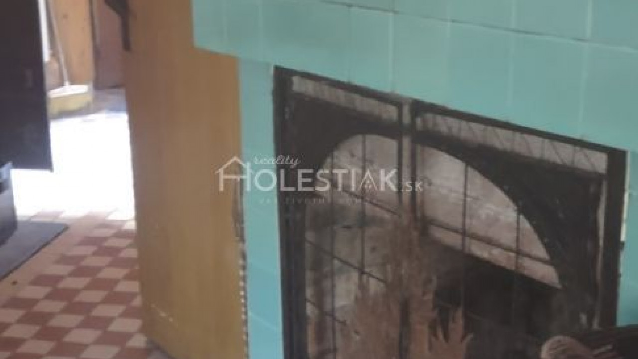 Zvýhodnená cena - Predám starší rodinný dom Skalité - iba u nás