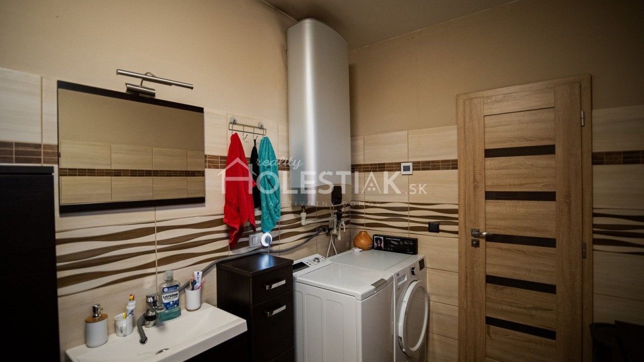 Predám nový rodinný dom v širšom centre Čadca, iba u nás