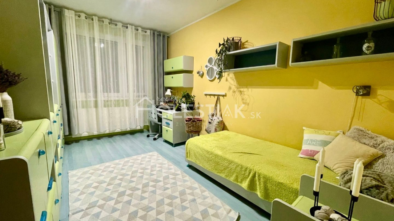 Priestranný 5-izbový byt, 95m2, Žilina - Solinky