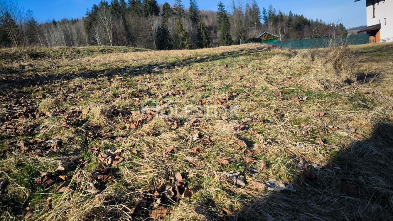 Predám exkluzívne dva krásne rovinaté stavebné pozemky, Čadca