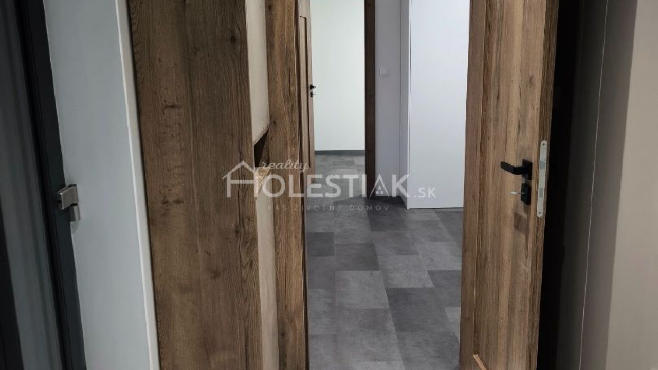Rezervované - Predám nový dom, Čierne pri Čadca, iba u nás