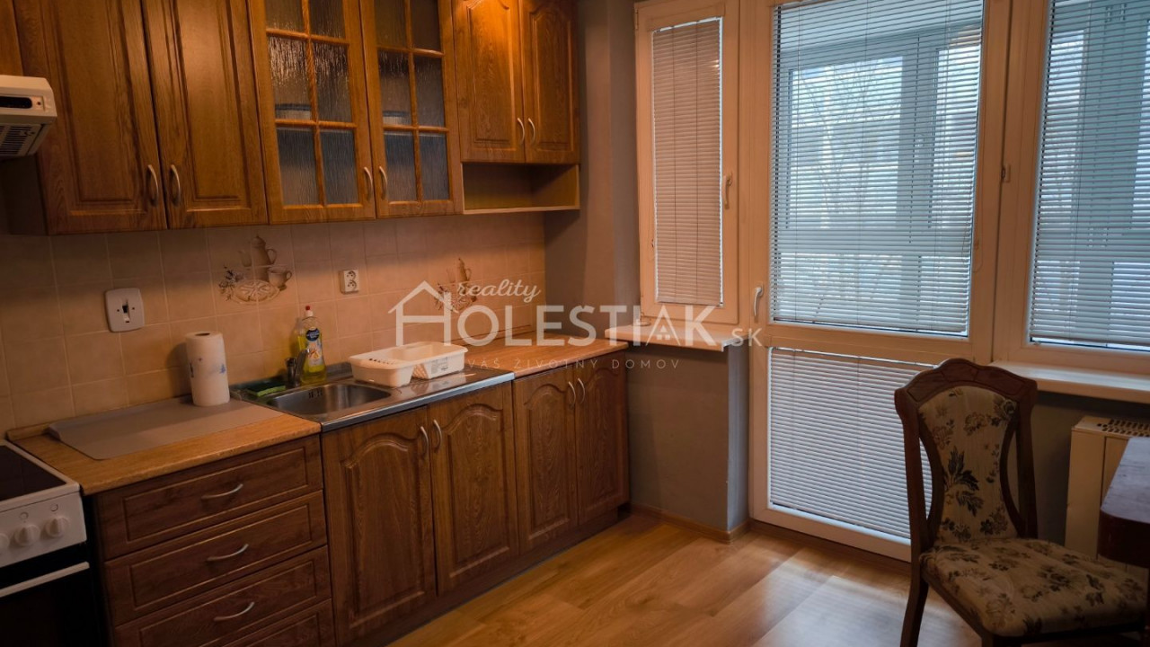 Aktuálne - Dám do prenájmu pekný, väčší 1+1 byt v meste Čadca, iba u nás