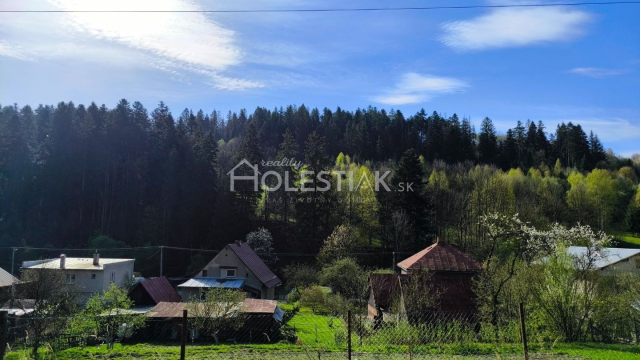 Predám peknú chatku - Zákopčie s väčším pozemkom 