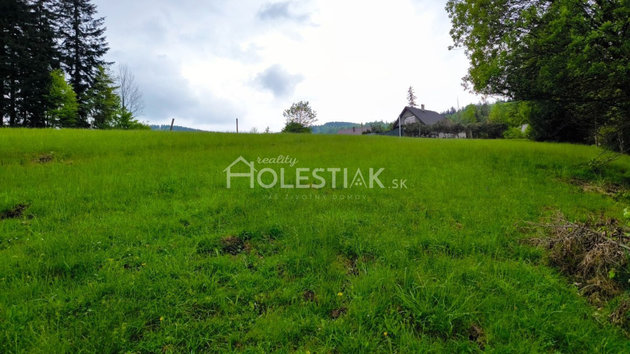 Odporúčané - Predám exkluzívne pekný stavebný pozemok, 3,5 km od centra mesta Čadca 