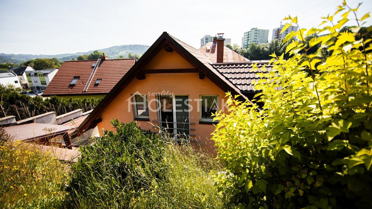 Rezervované - Predám dom v centre mesta Čadca, iba u nás