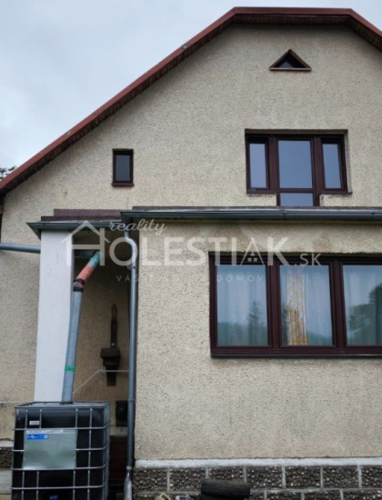 https://www.holestiak.sk/storage/properties/401/thumb/predam-rodinny-dom-dlha-nad-kysucou-s-velkym-pozemkom-iba-u-nas_0.jpeg?t=1784812216