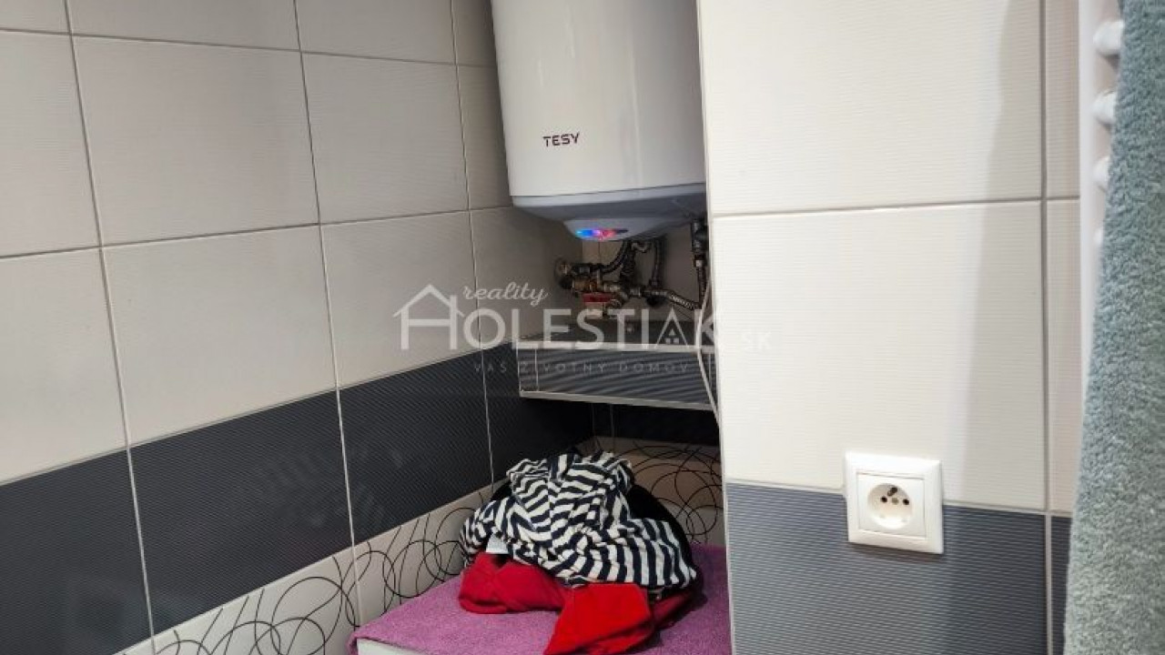 Odporúčané - Predám nový dom Rudinská, iba u nás