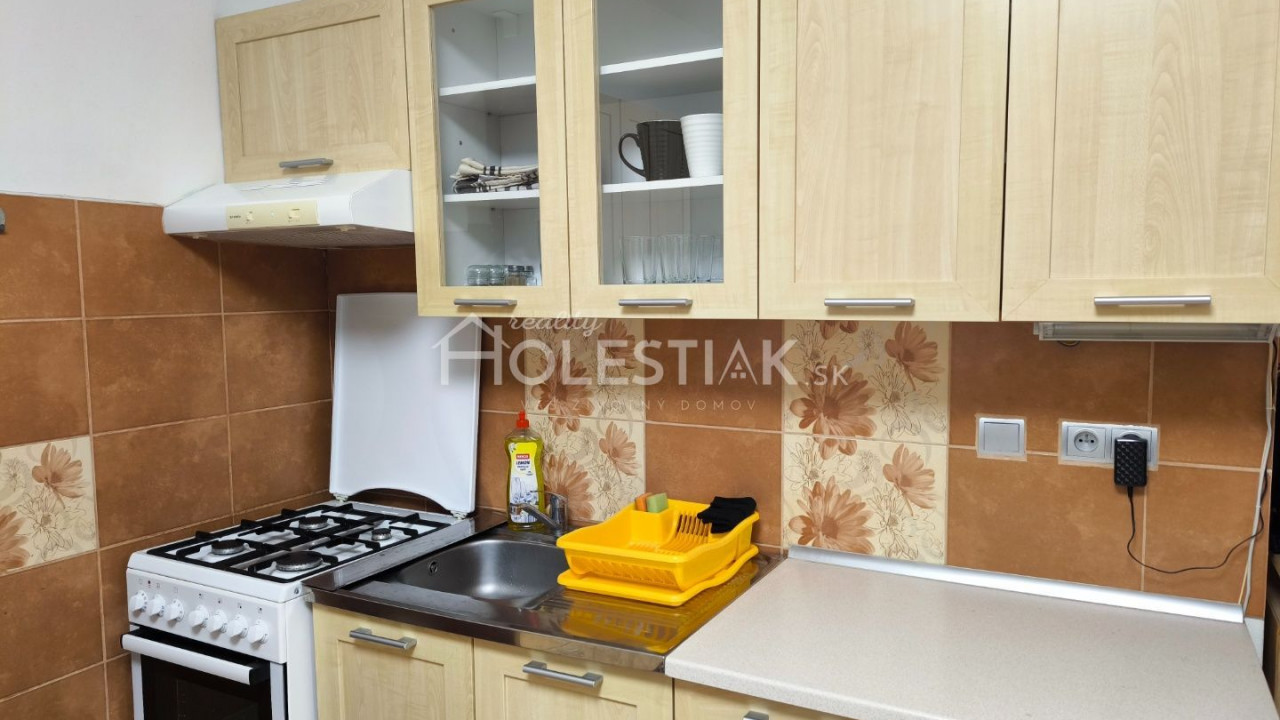 Rezervované - Dám do prenájmu 1+1 byt Žilina, Vlčince