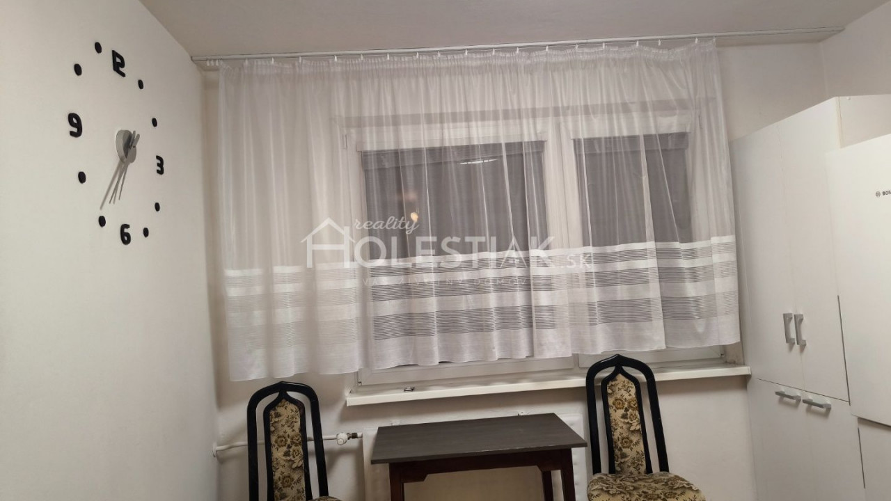 Rezervované - Dám do prenájmu 1+1 byt Žilina, Vlčince