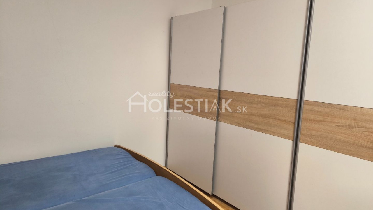 Rezervované - Dám do prenájmu 1+1 byt Žilina, Vlčince