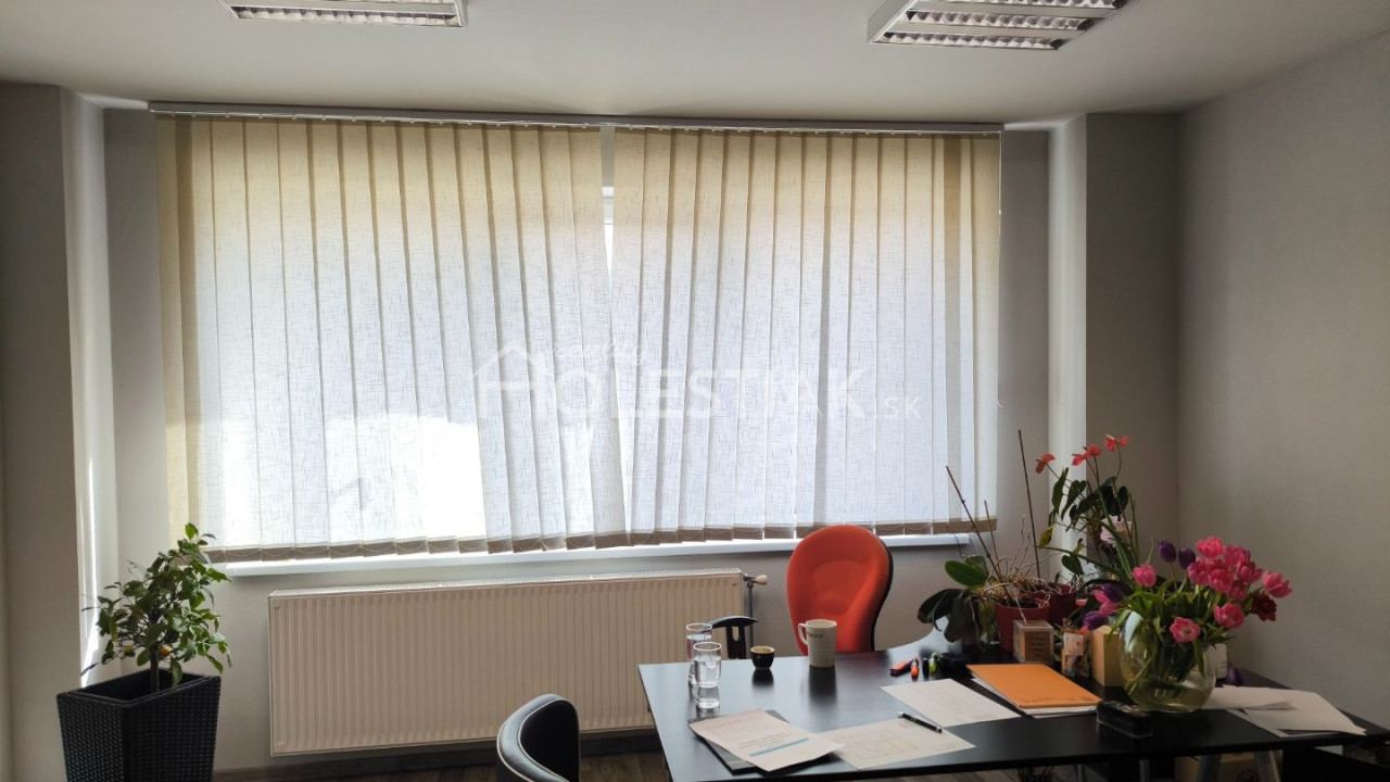 Dám do prenájmu kancelárske priestory Podvysoká