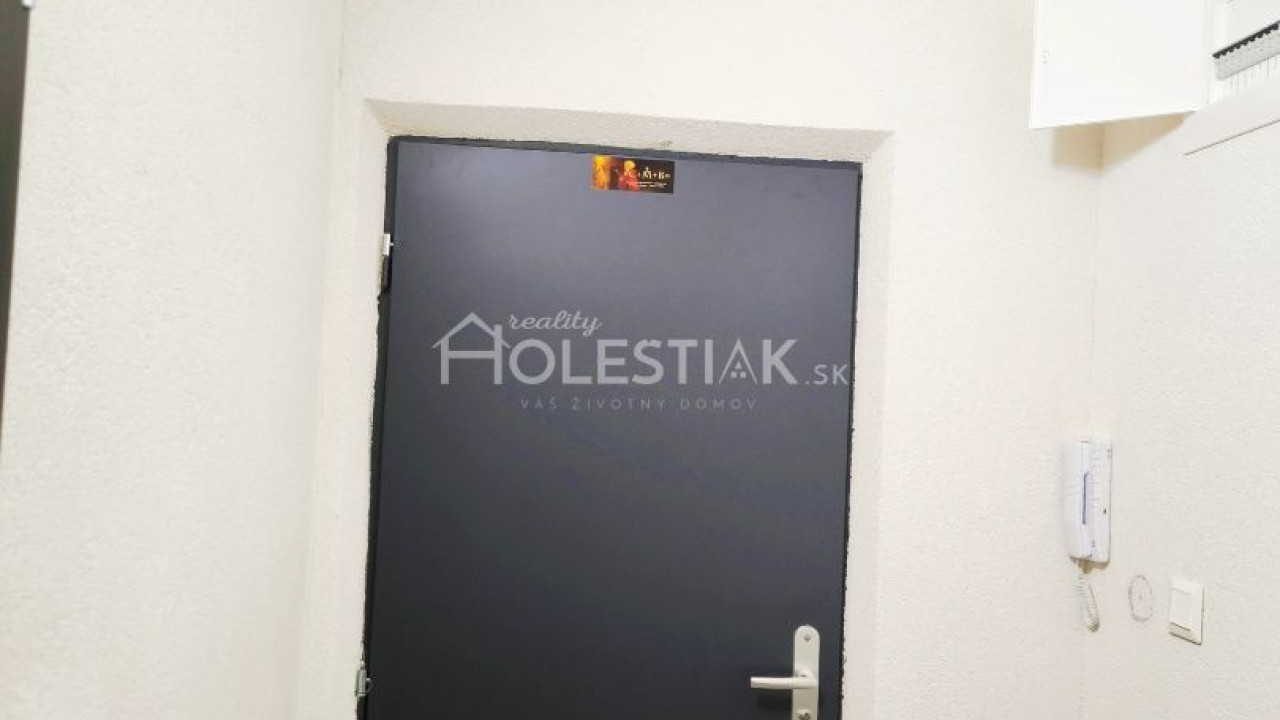 Rezervované - Dám do prenájmu rekonštruovaný byt 2+1 Čadca, iba u nás