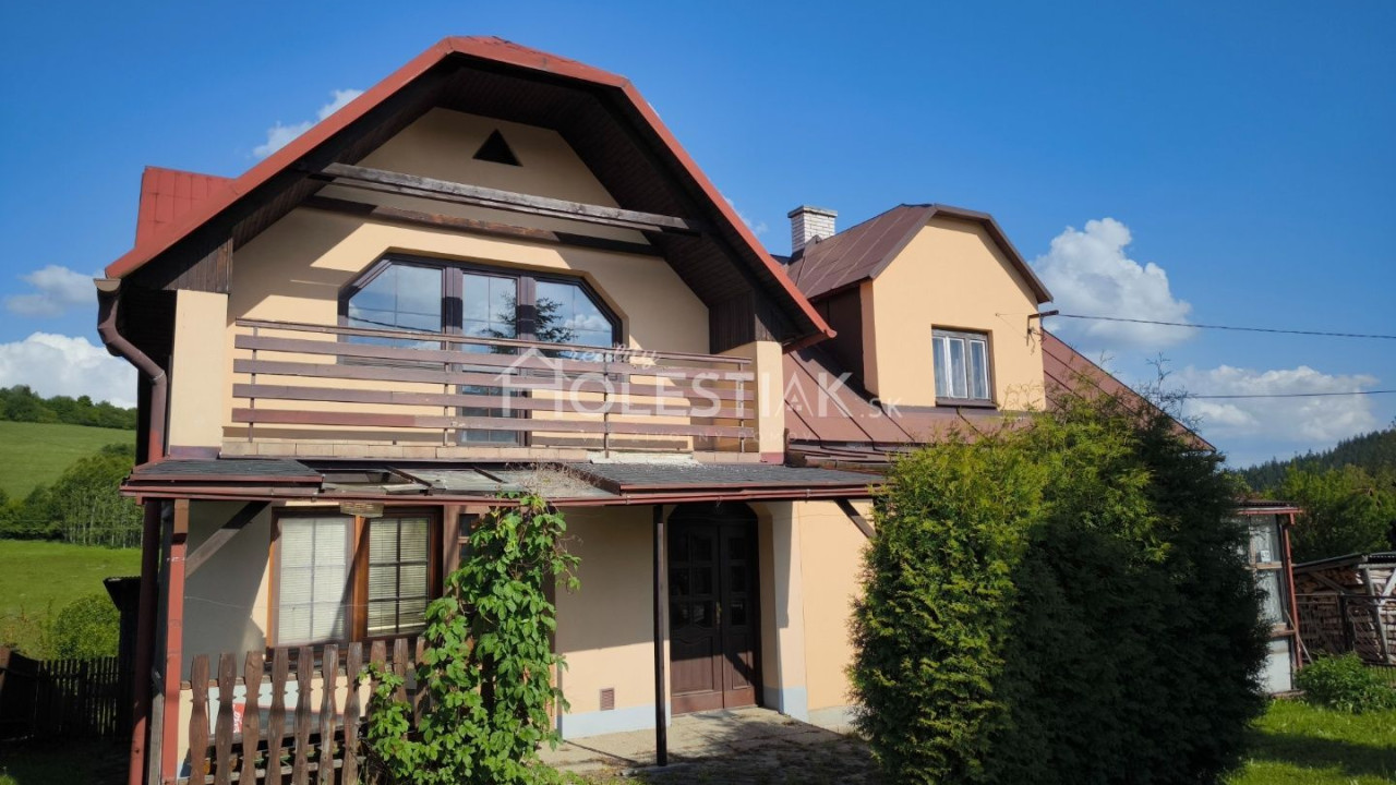 Rezervované - Predám dvojdom Čadca, Milošová s veľkým pozemkom, všetky IS