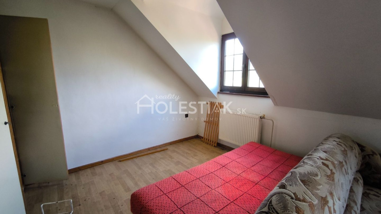 Rezervované - Predám dvojdom Čadca, Milošová s veľkým pozemkom, všetky IS