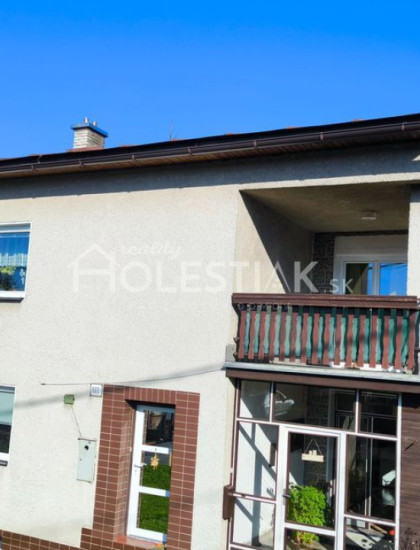 https://www.holestiak.sk/storage/properties/478/thumb/predam-31-bytovu-jednotku-svrcinovec-iba-u-nas_0.jpeg?t=1784252638