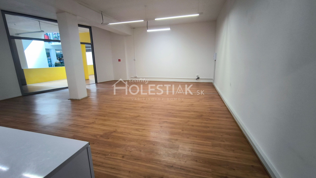 Dám do prenájmu priestory v centre, Čadca, iba u nás 