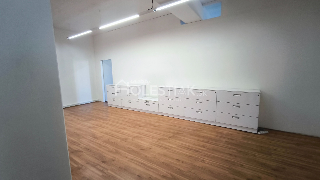 Dám do prenájmu priestory v centre, Čadca, iba u nás 
