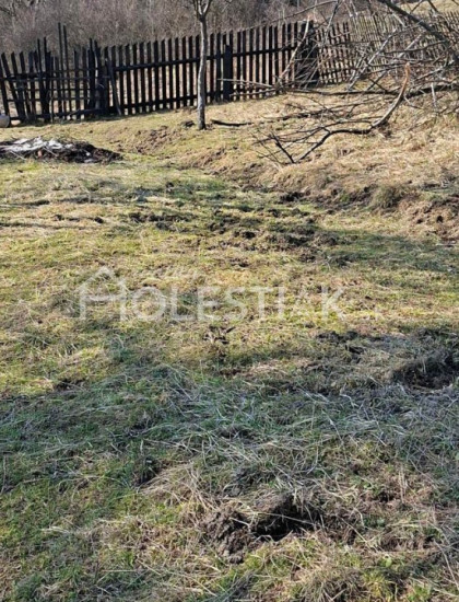 https://www.holestiak.sk/storage/properties/495/thumb/predam-pekny-pozemok-kysuce-iba-u-nas_0.jpeg?t=1784252670