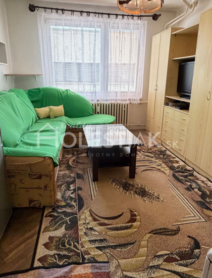 https://www.holestiak.sk/storage/properties/516/thumb/predam-garsonku-cadca-zarec-iba-u-nas_0.jpeg?t=1786119182