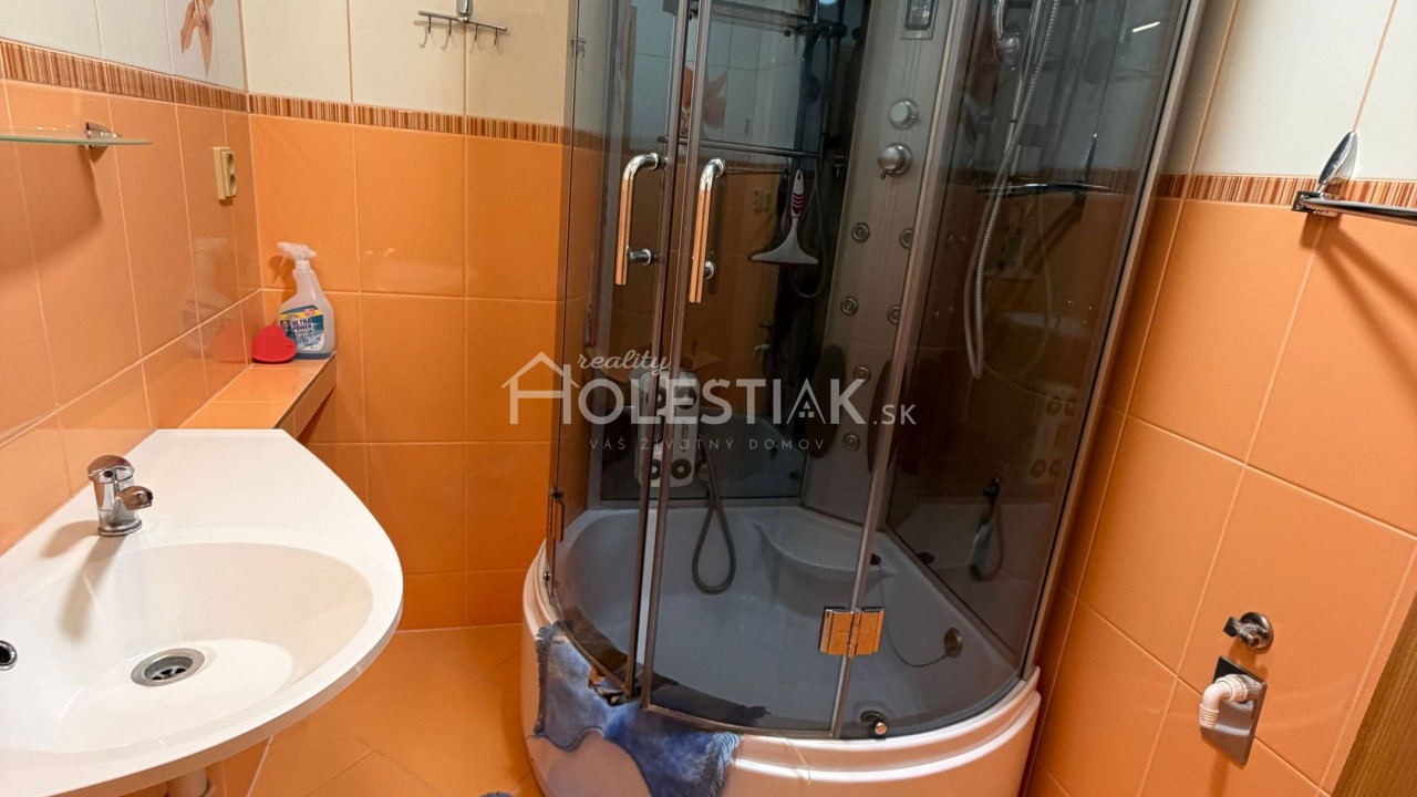 Predám exkluzívne 3+1 byt, Čadca