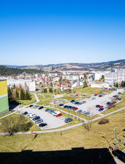 https://www.holestiak.sk/storage/properties/59/thumb/ihned-volny-predam-31-byt-na-okruznej-v-meste-cadca-exkluzivne_0.jpg?t=1651604458